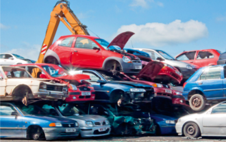 Embracing Farewells: Florida’s Heartfelt Approach to Junk Car Removal